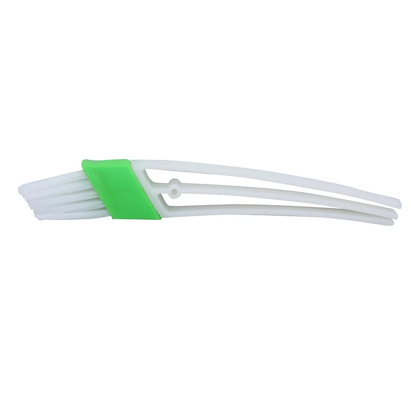  2-in-1 Green Air-Conditioner Outlet Cleaner Brush 